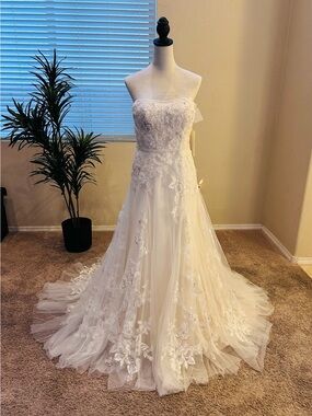 Melissa Sweet Wedding Dress 3D Floral Metallic Lace Strapless Ivory Size 8 New